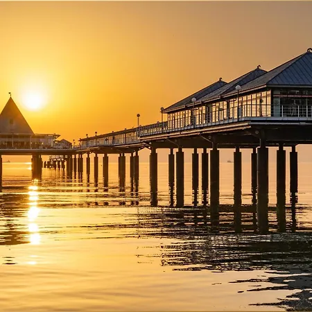 아파트 Doris Whg 1 Merilyn 제바트헤링스도르프